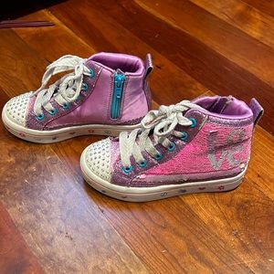 Skechers Girls Magic Sequin Zip Up Sneaks, Size 10.5